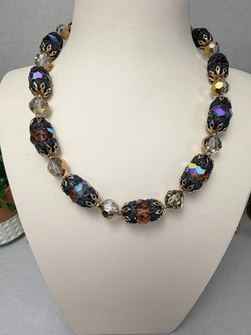 Stunning Vendome Signed Crystal Necklace Vintage Designer Statement Sz 16.5"